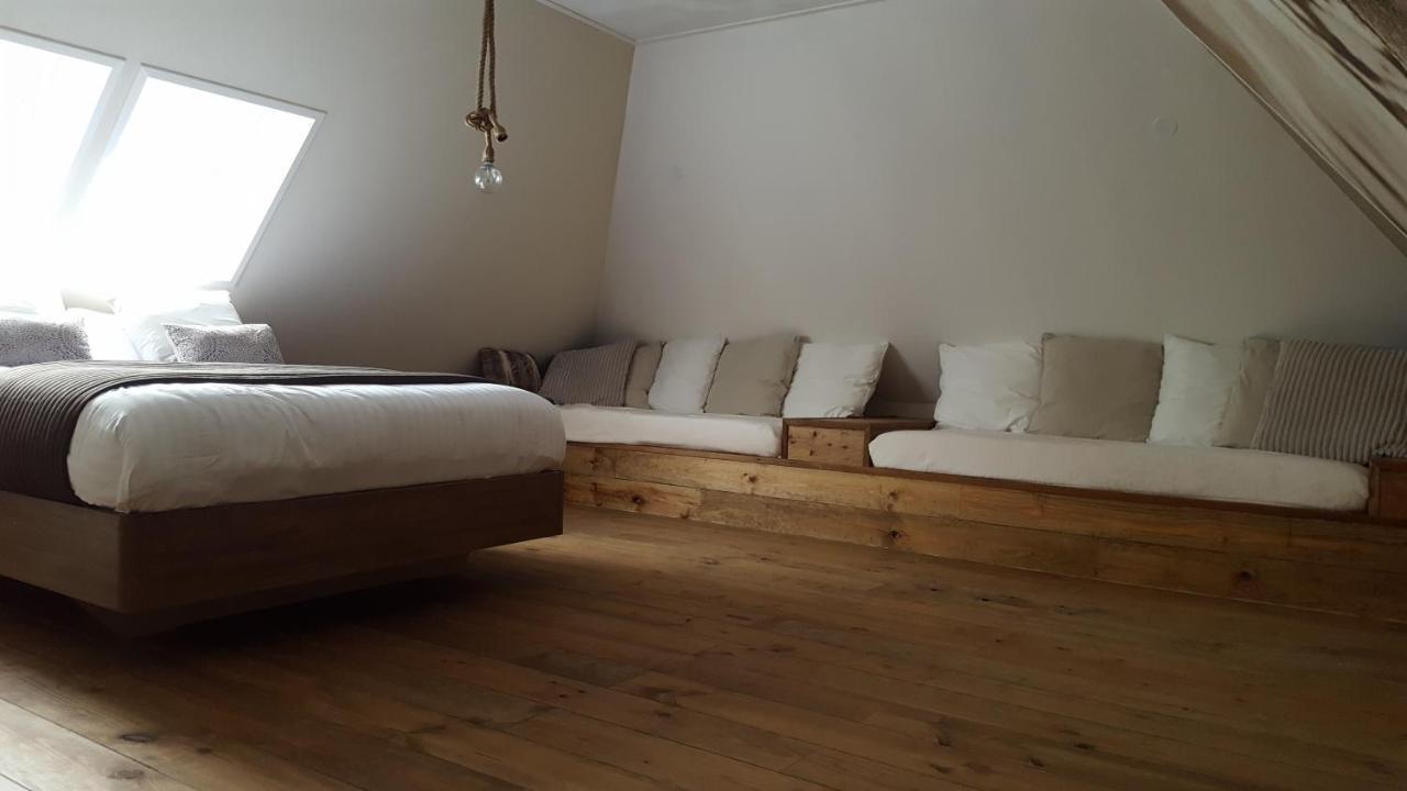 Bed and Breakfast Byonz à Groningue Extérieur photo
