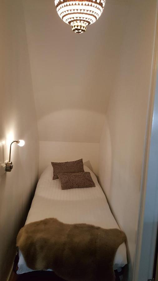 Bed and Breakfast Byonz à Groningue Extérieur photo